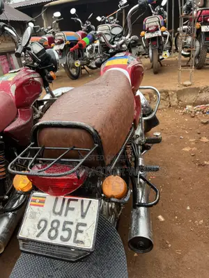 Bajaj Boxer 100 2023 Red