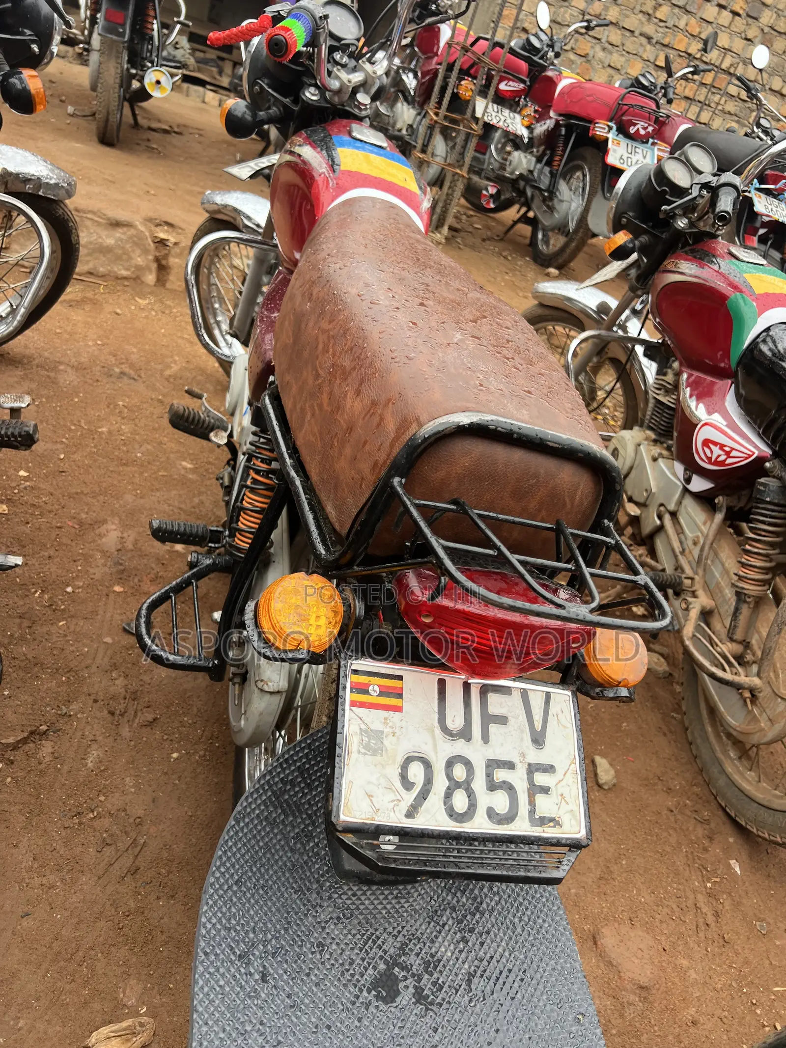 Bajaj Boxer 100 2023 Red