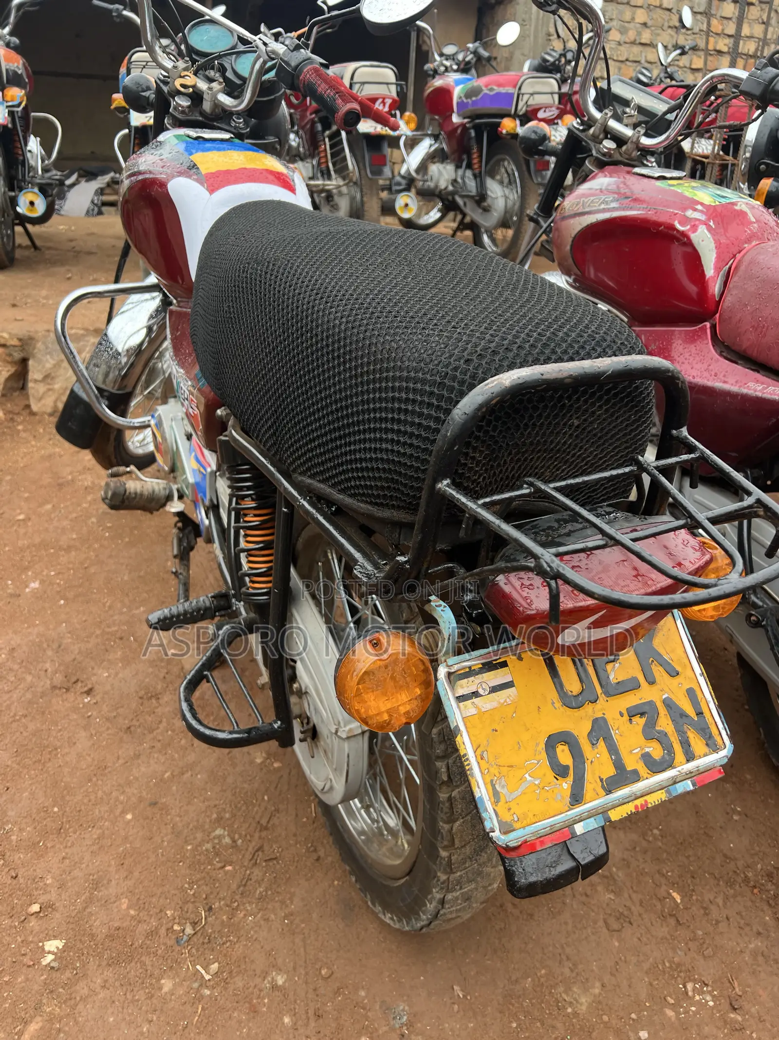 Bajaj Boxer 100 2018 Red