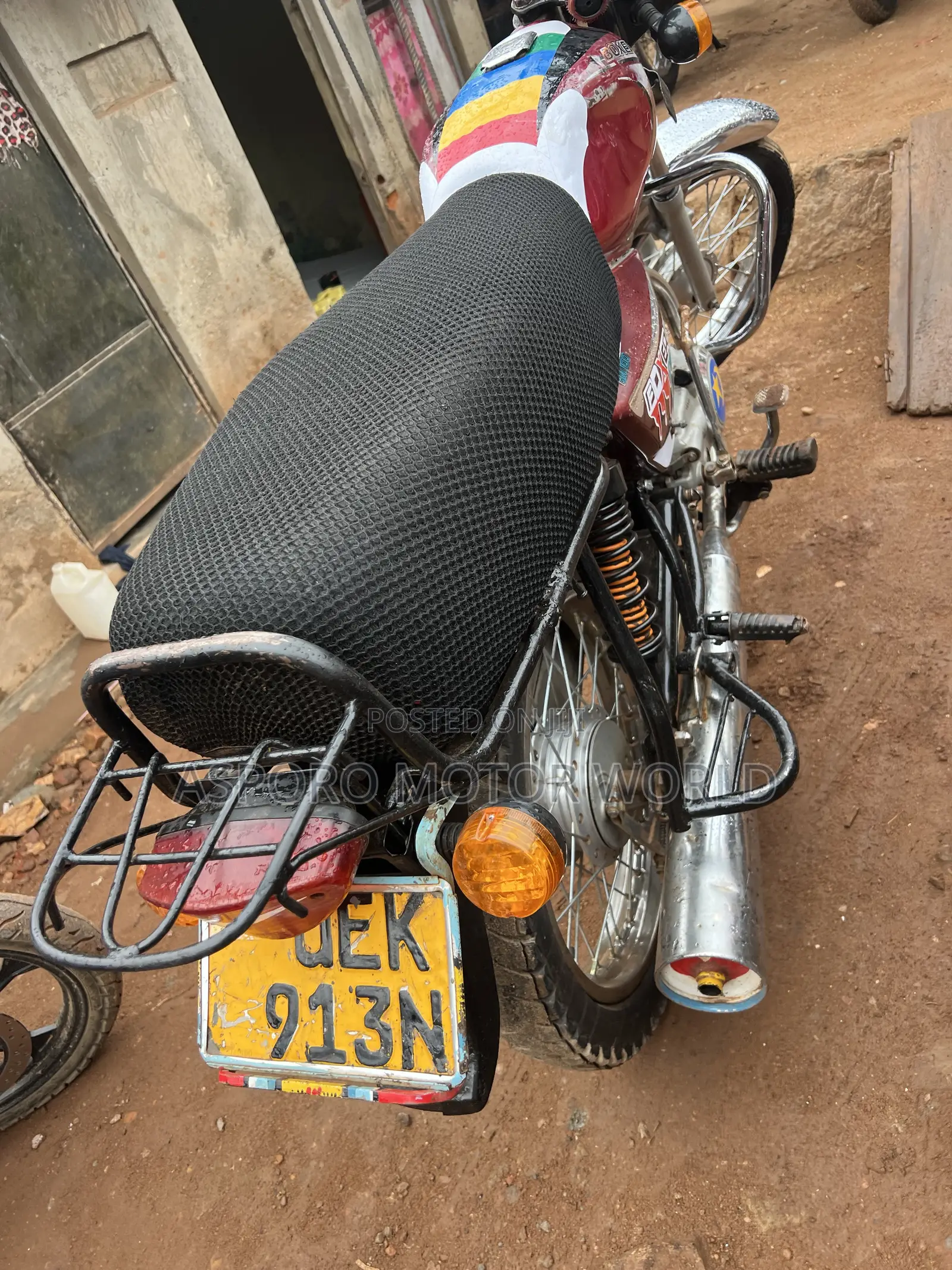 Bajaj Boxer 100 2018 Red