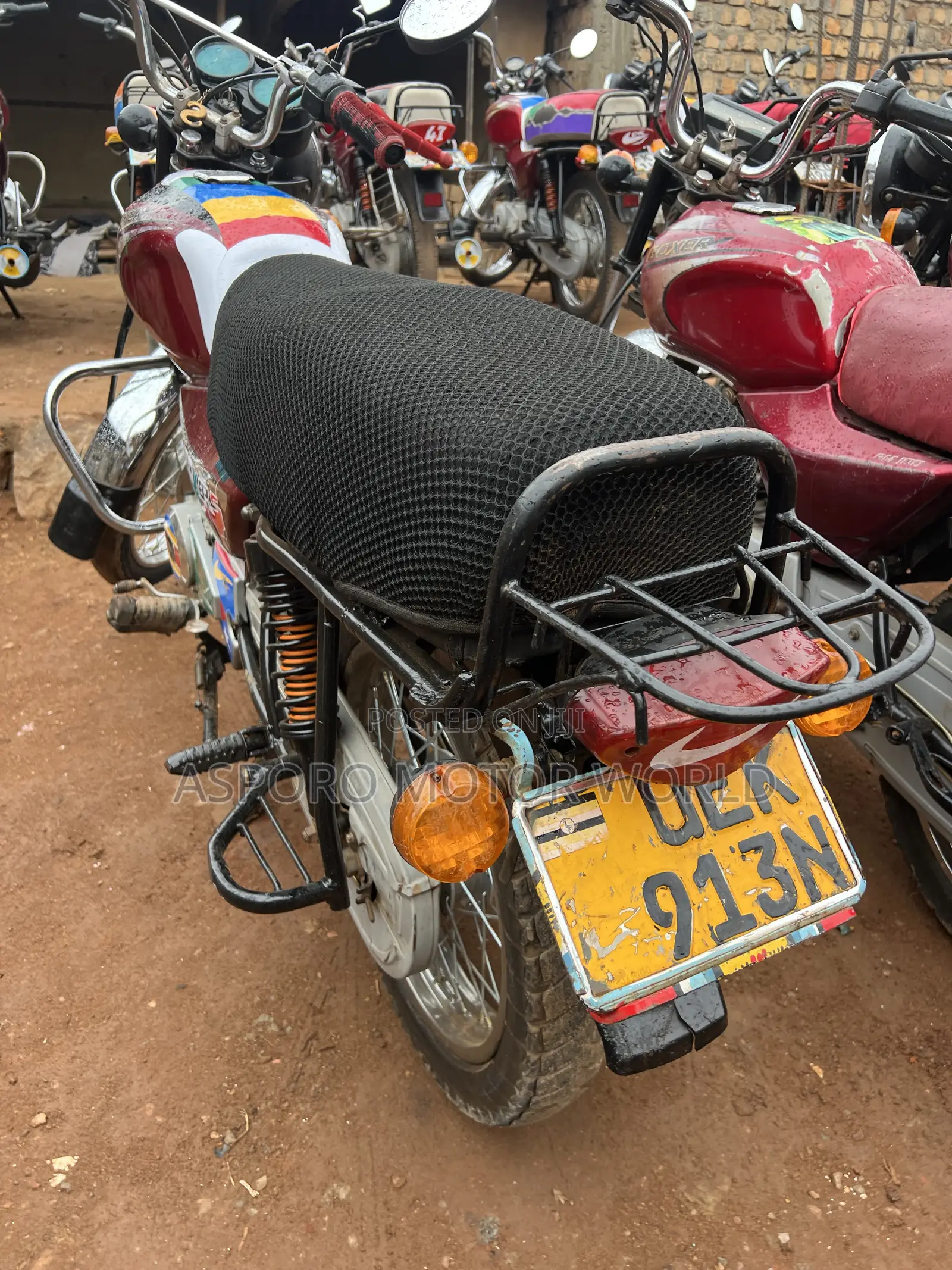 Bajaj Boxer 100 2018 Red