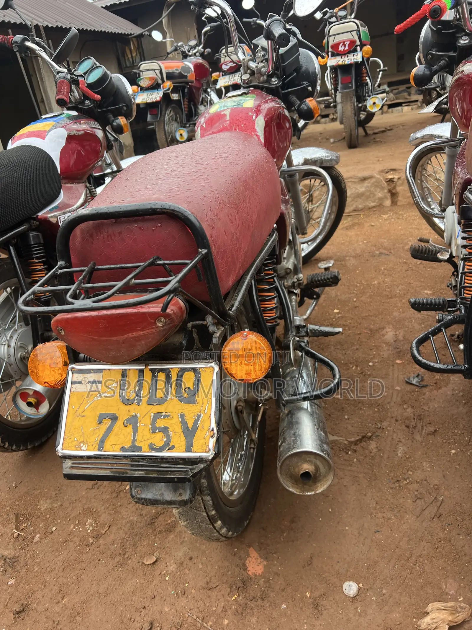 Bajaj Boxer 100 2018 Red