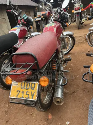 Bajaj Boxer 100 2018 Red