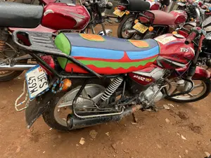 TVS HLX 125 2022 Red