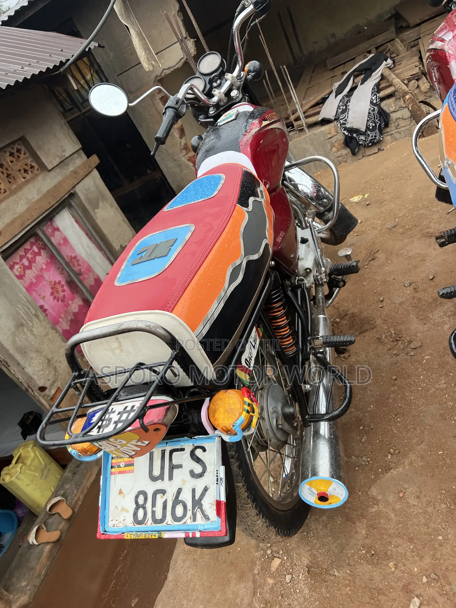Bajaj Boxer 100 2023 Red