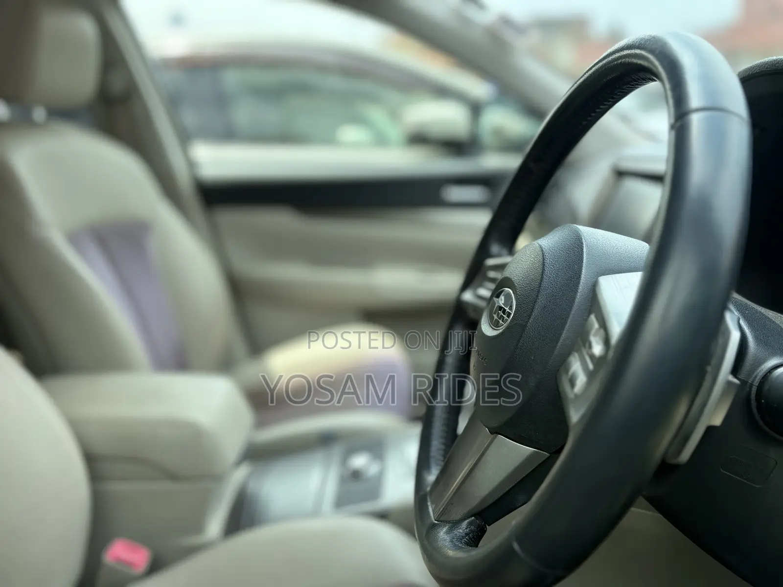 Subaru Outback 2.5i Premium CVT 2012 Black