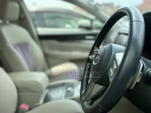 Subaru Outback 2.5i Premium CVT 2012 Black