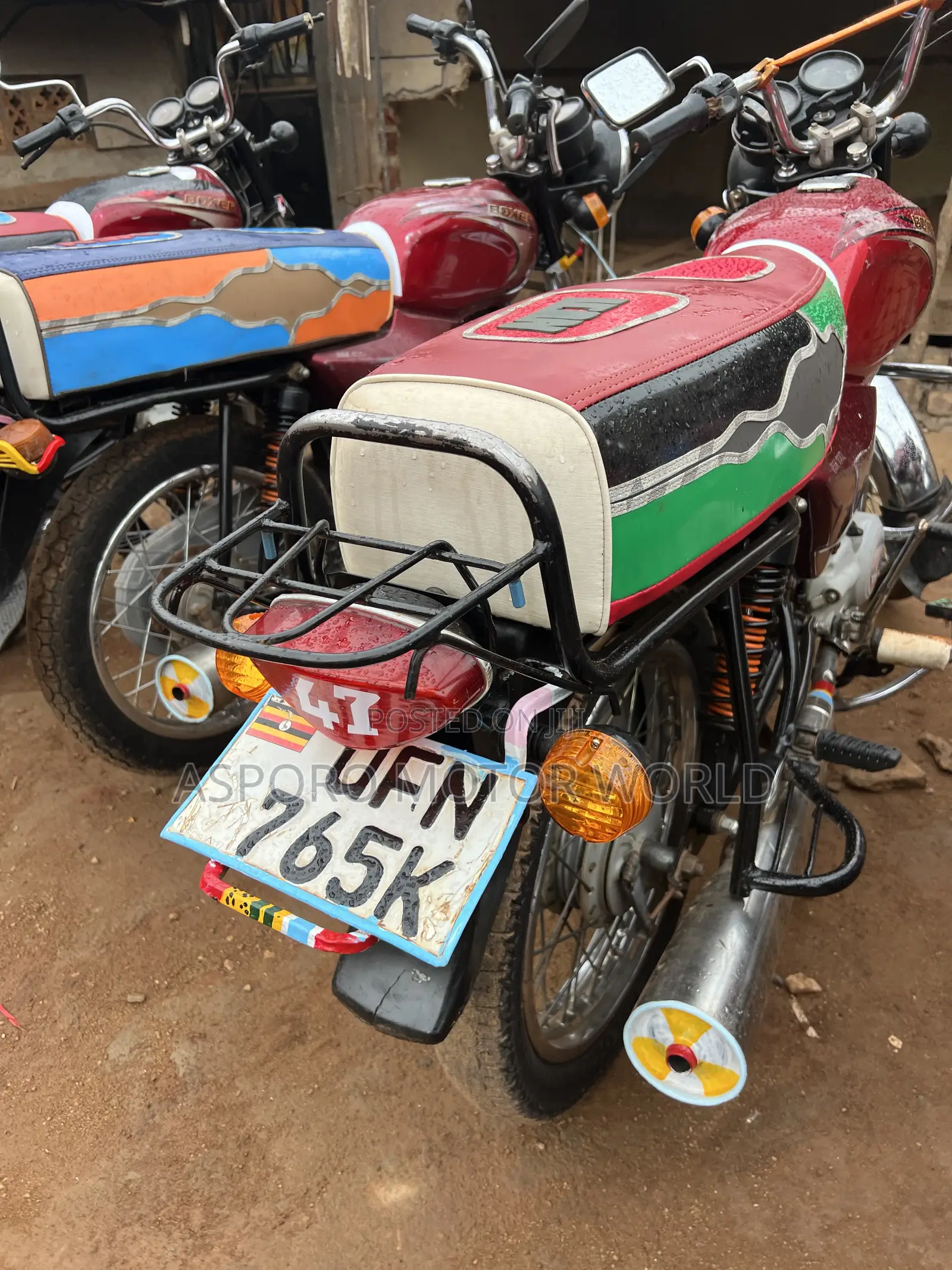 Bajaj Boxer 100 2022 Red