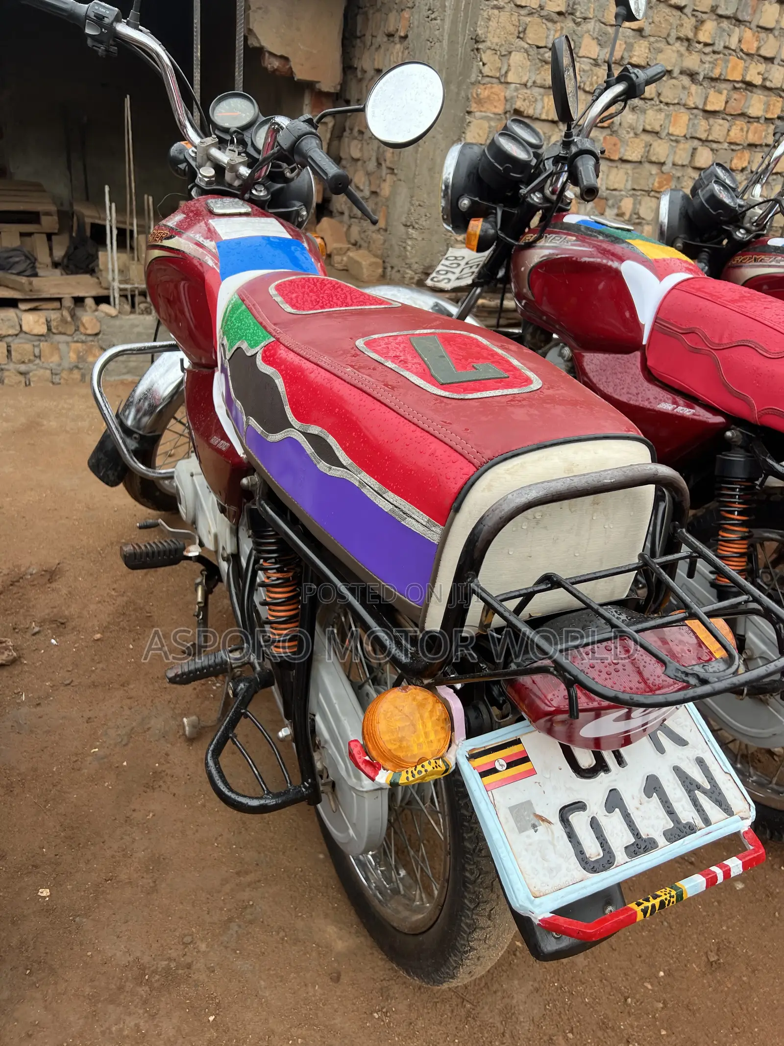 Bajaj Boxer 100 2022 Red