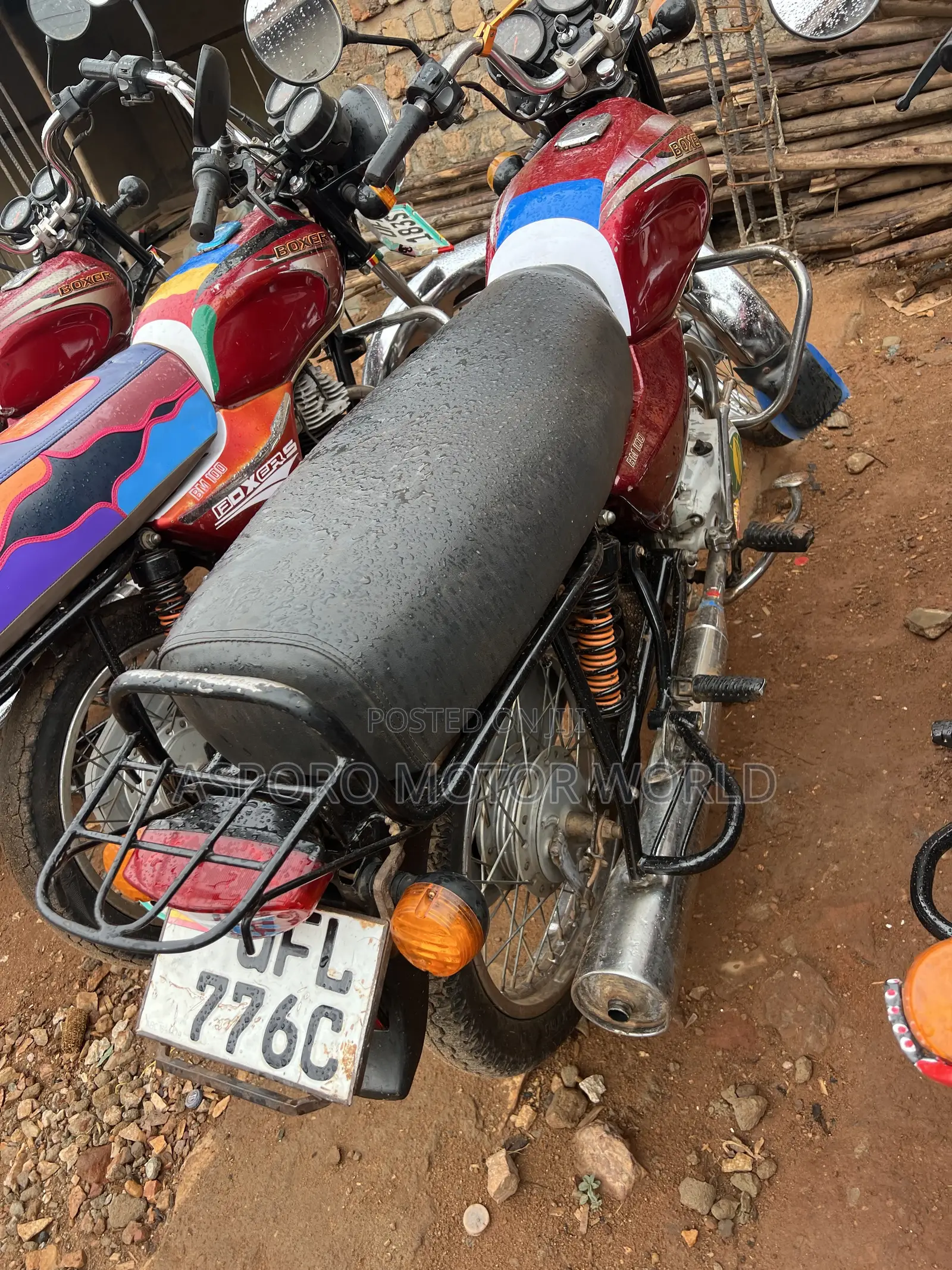 Bajaj Boxer 100 2023 Red