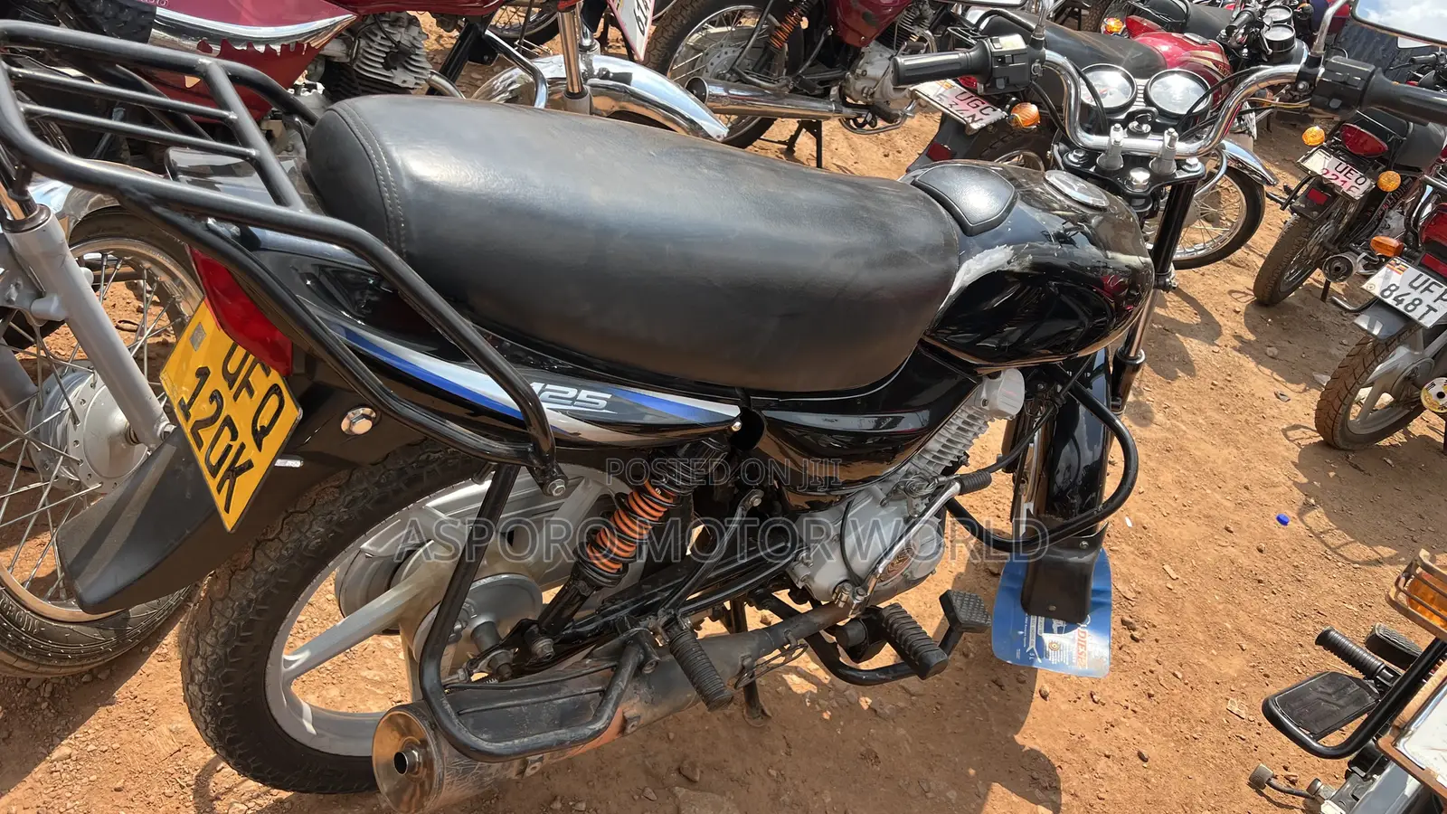 Bajaj CT 125X 2023 Black