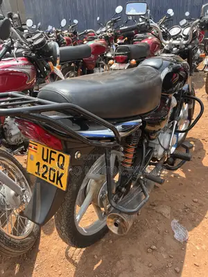 Bajaj CT 125X 2023 Black