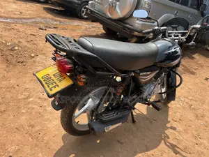 Bajaj CT 125X 2026 Black