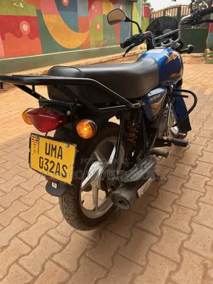 Bajaj CT 125X 2026 Red