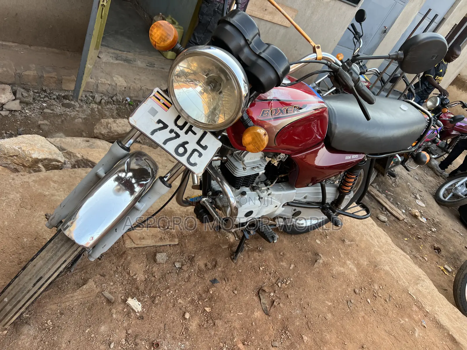 Bajaj Boxer 100 2022 Red