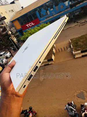 Laptop HP EliteBook 830 G8 8GB Intel Core i5 SSD 256GB