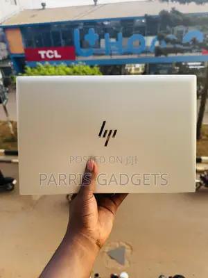 Laptop HP EliteBook 830 G8 8GB Intel Core i5 SSD 256GB