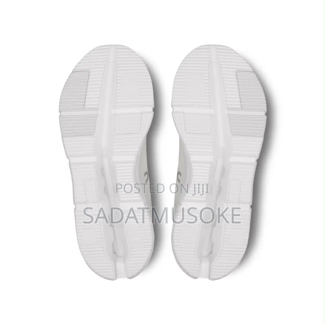 Cloudnova-Undyed-White-White-Running-Shoe