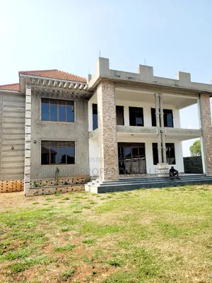 7bdrm Duplex in Sseguku, Central Division for sale