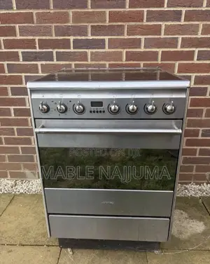 Smeg Ceramic Cooker