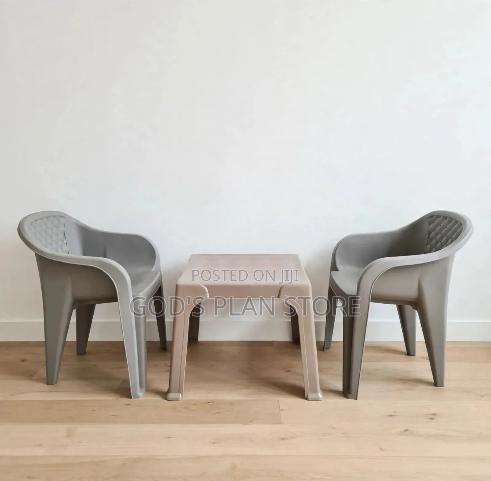Indoor Cafés Plastic Table Is Chairs Plastic Table and Chairs