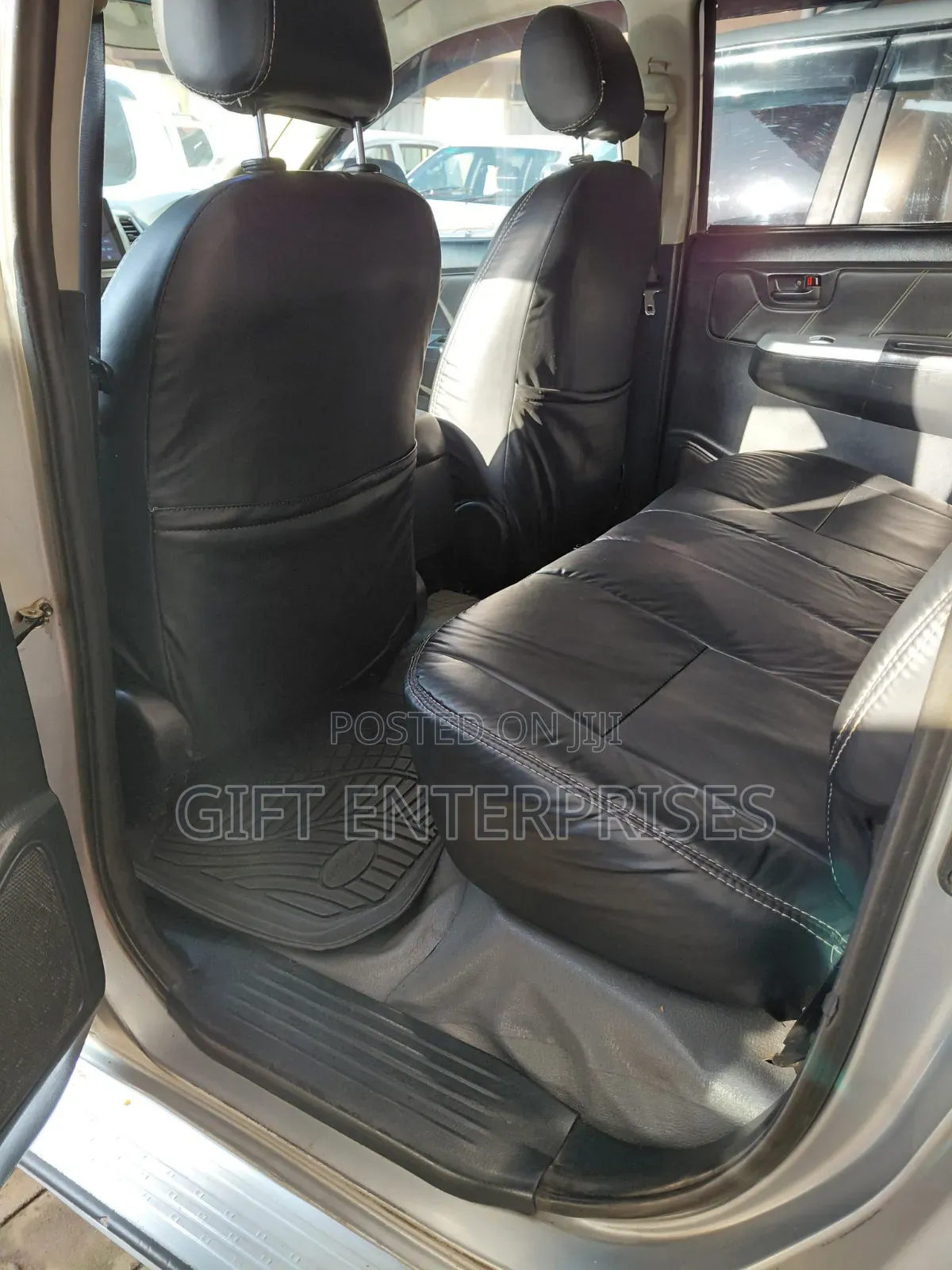 Toyota Hilux 2015 Gray