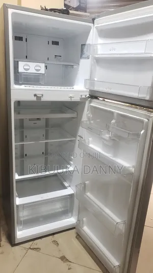 LG Fridge 412litres 10 Years.