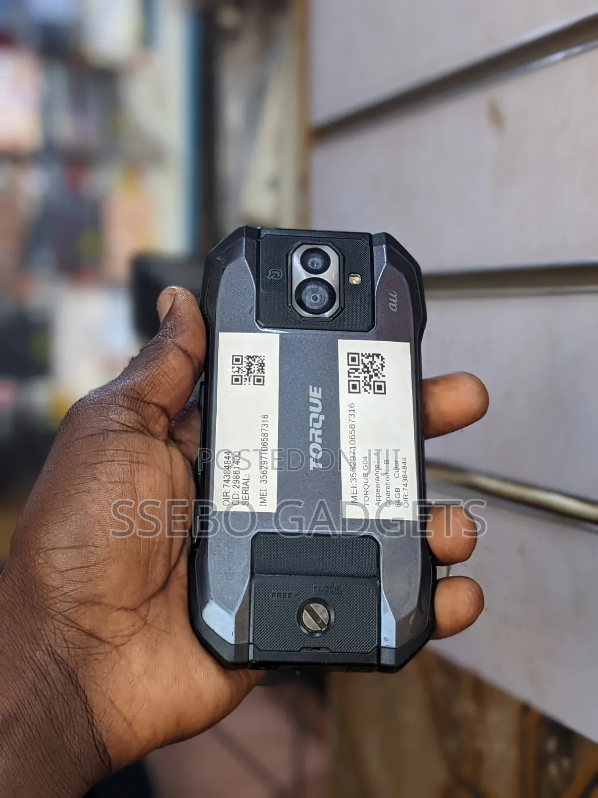 Kyocera Torque G04 KYV 46 64 GB Black