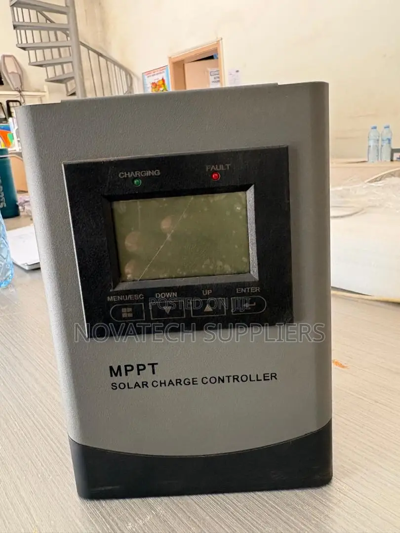 40A MPPT Solar Charging Controller With LCD Support 12V 24V