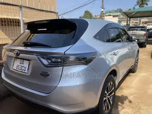 Toyota Harrier 2020 Silver