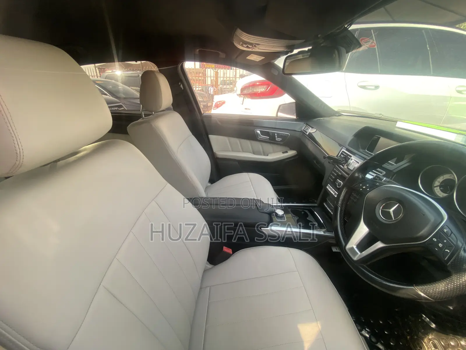Mercedes-Benz C200 2009 Blue
