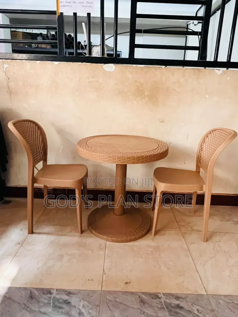 Cinderella Plastic Table and Chairs Plastic Table and Chairs