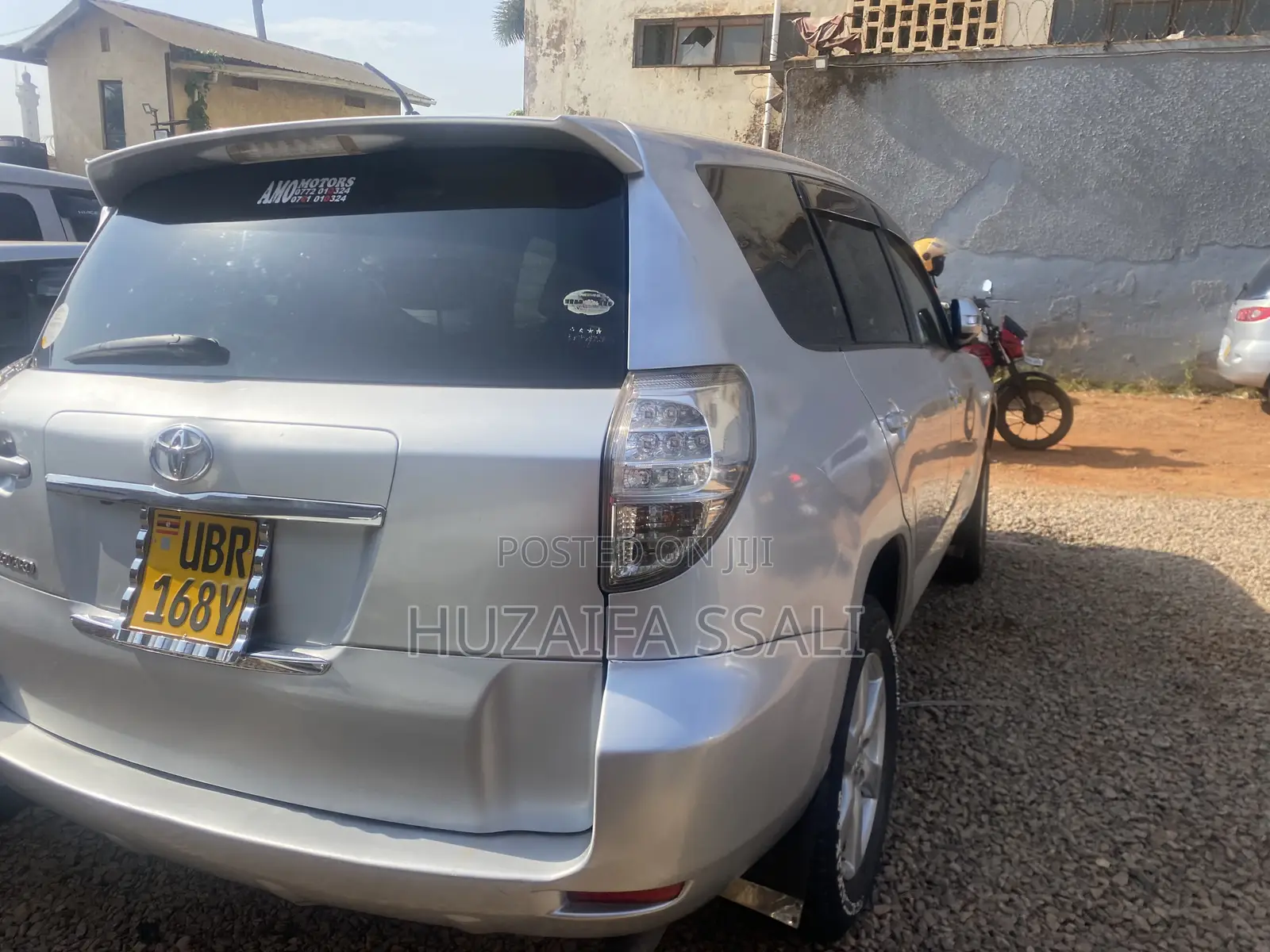 Toyota Vanguard 2009 Silver