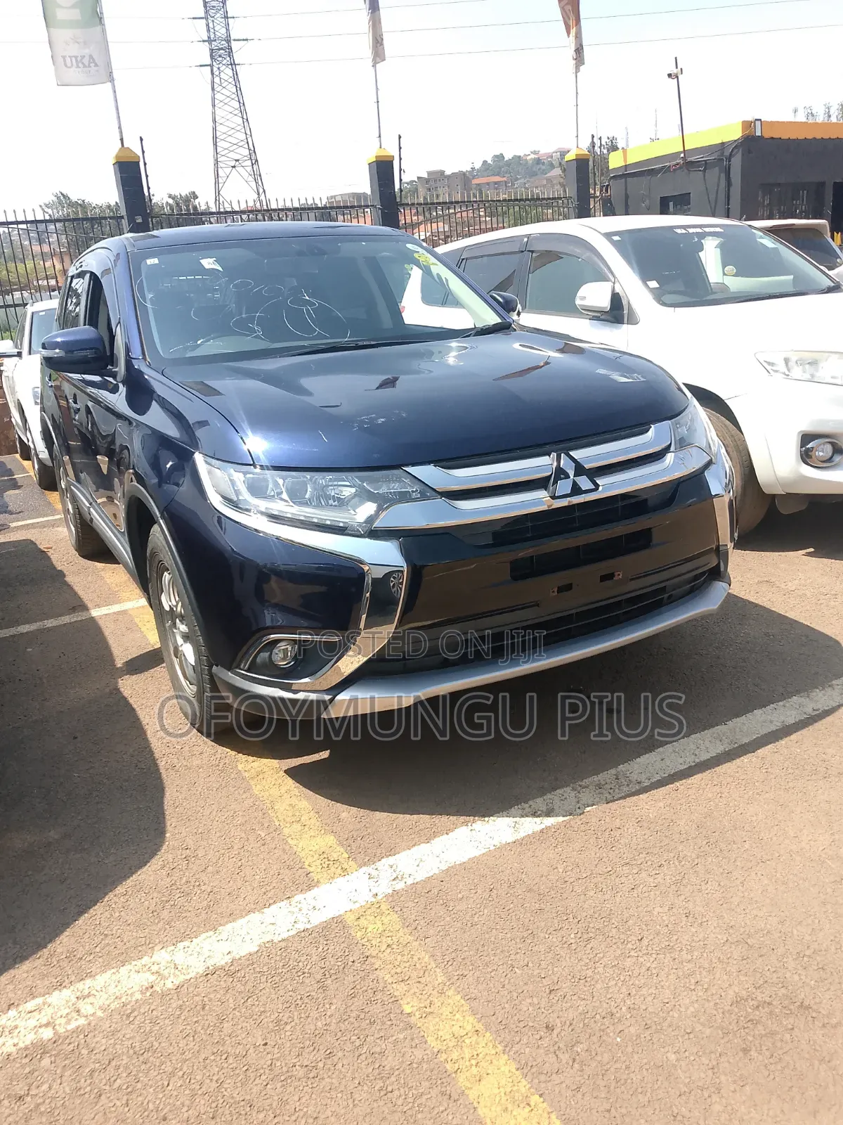 Mitsubishi Outlander 2017 Blue