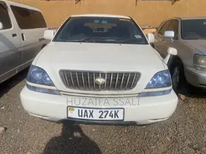 Toyota Harrier 2008 White