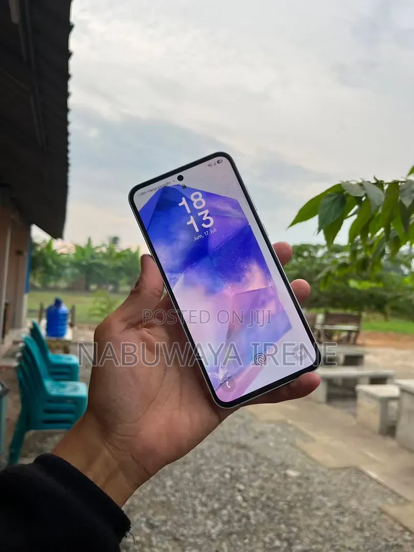 New Samsung Galaxy A55 256 GB White