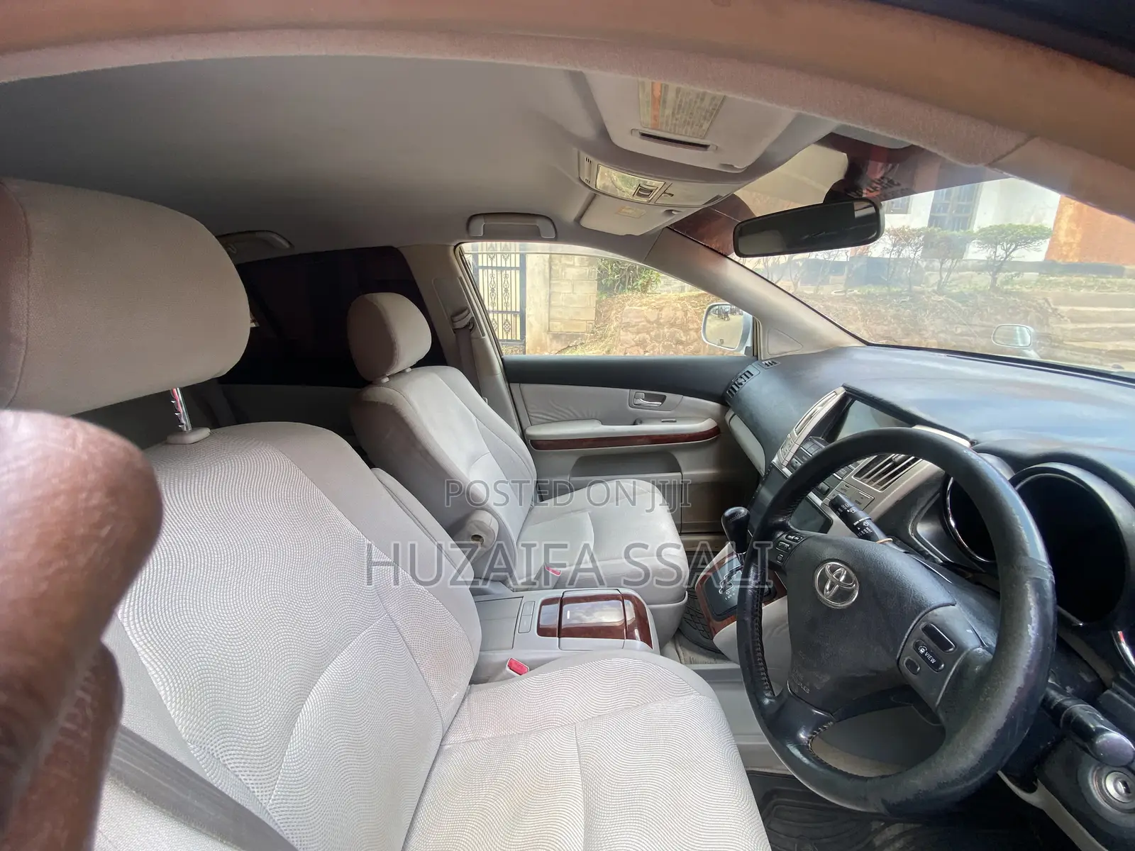 Toyota Harrier 2017 White