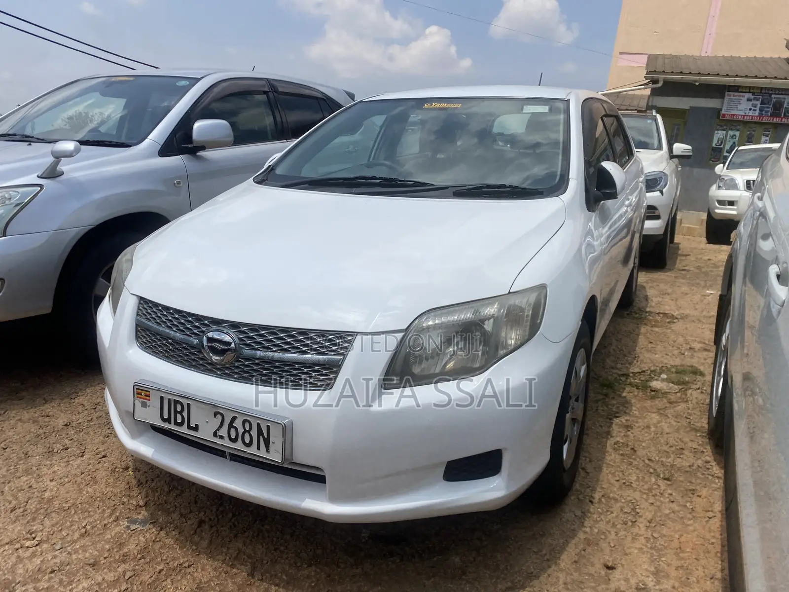 Toyota Noah 2010 White