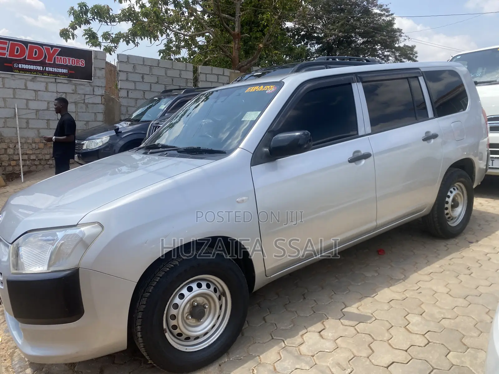 Toyota Probox 2016 Silver