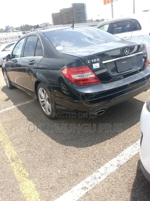 Mercedes-Benz C180 2015 Black