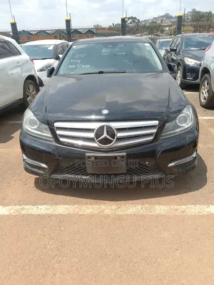 Mercedes-Benz C180 2015 Black