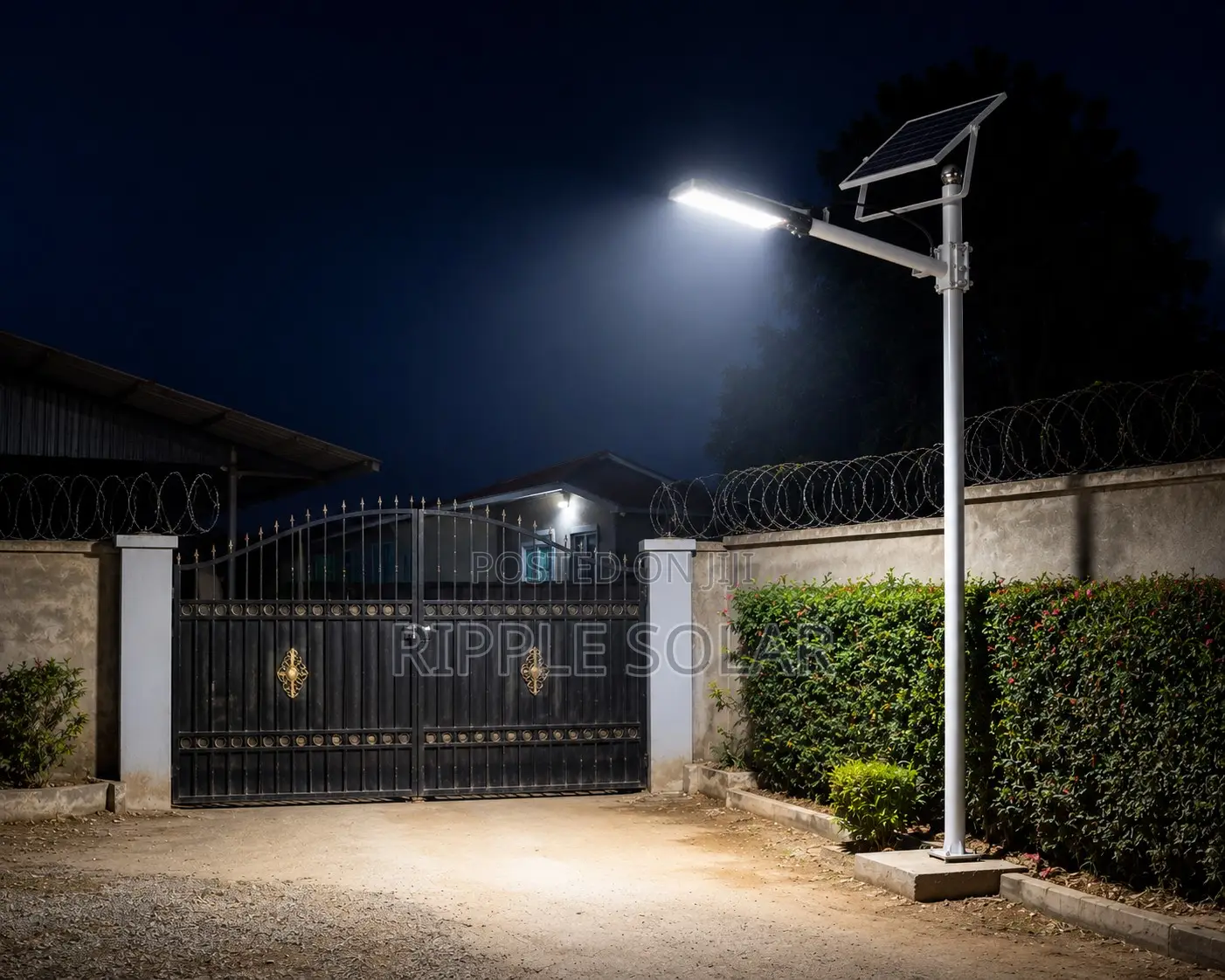 400W Solar Street Light With Panel LED Security Kampala