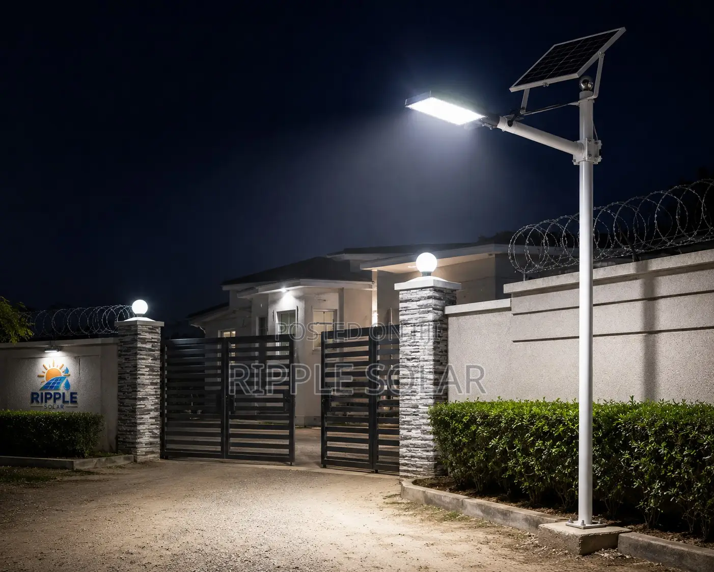 200W Solar Street Light With Panel Outdoor Security Kampala