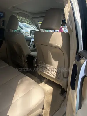 Toyota Land Cruiser Prado 2.8 2018 White