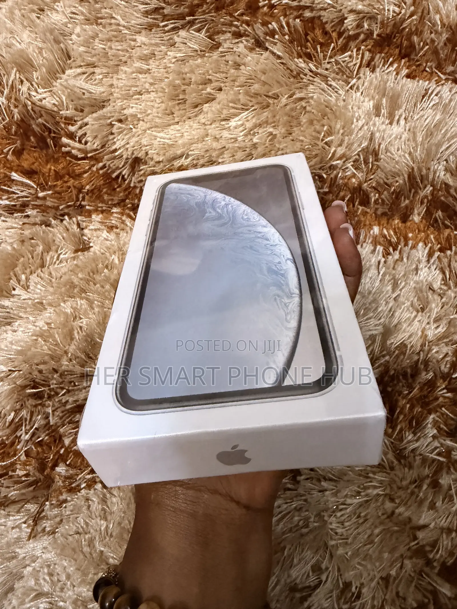 New Apple iPhone XR 128 GB Silver
