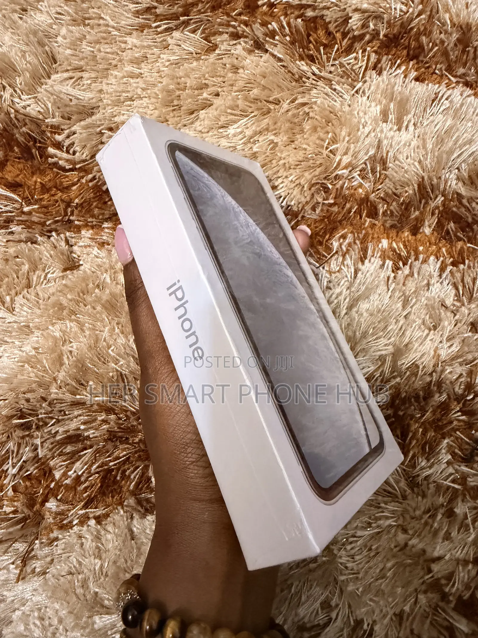 New Apple iPhone XR 128 GB Silver