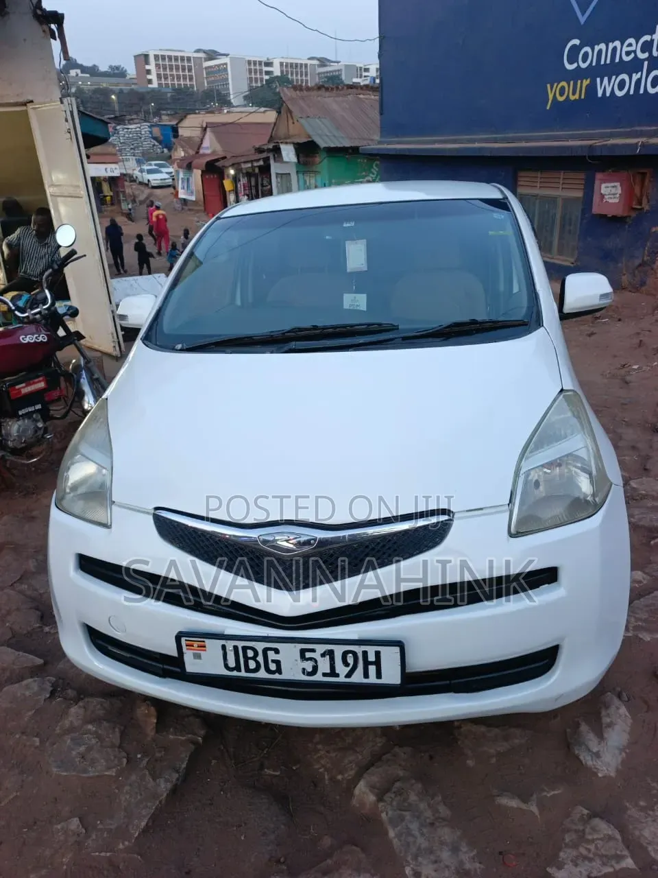 Toyota Ractis 2005 White