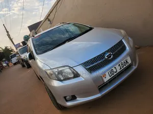 Toyota Corolla Fielder 2010 Silver
