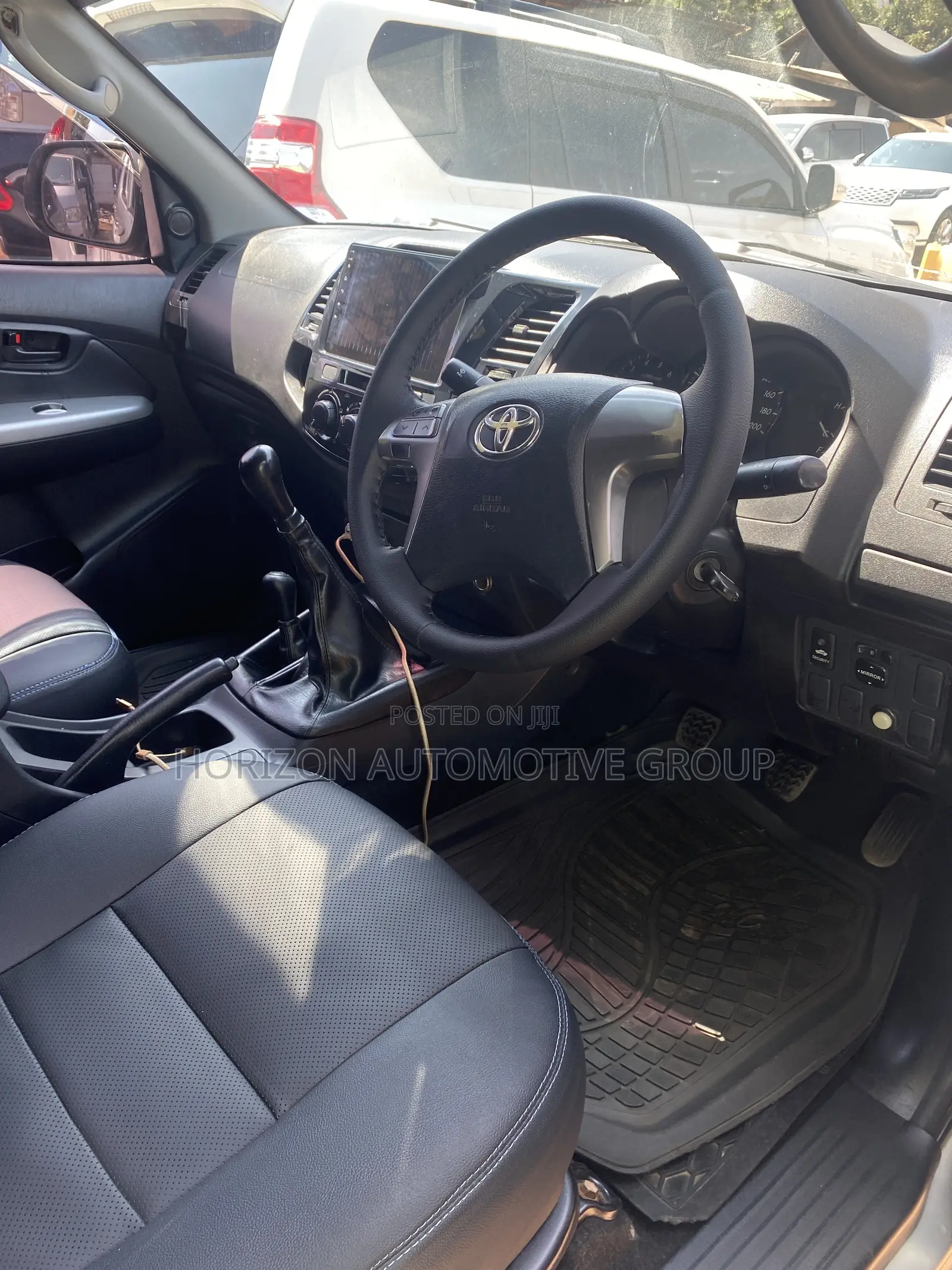Toyota Hilux 2.5 D-4D SRX 2012 Silver