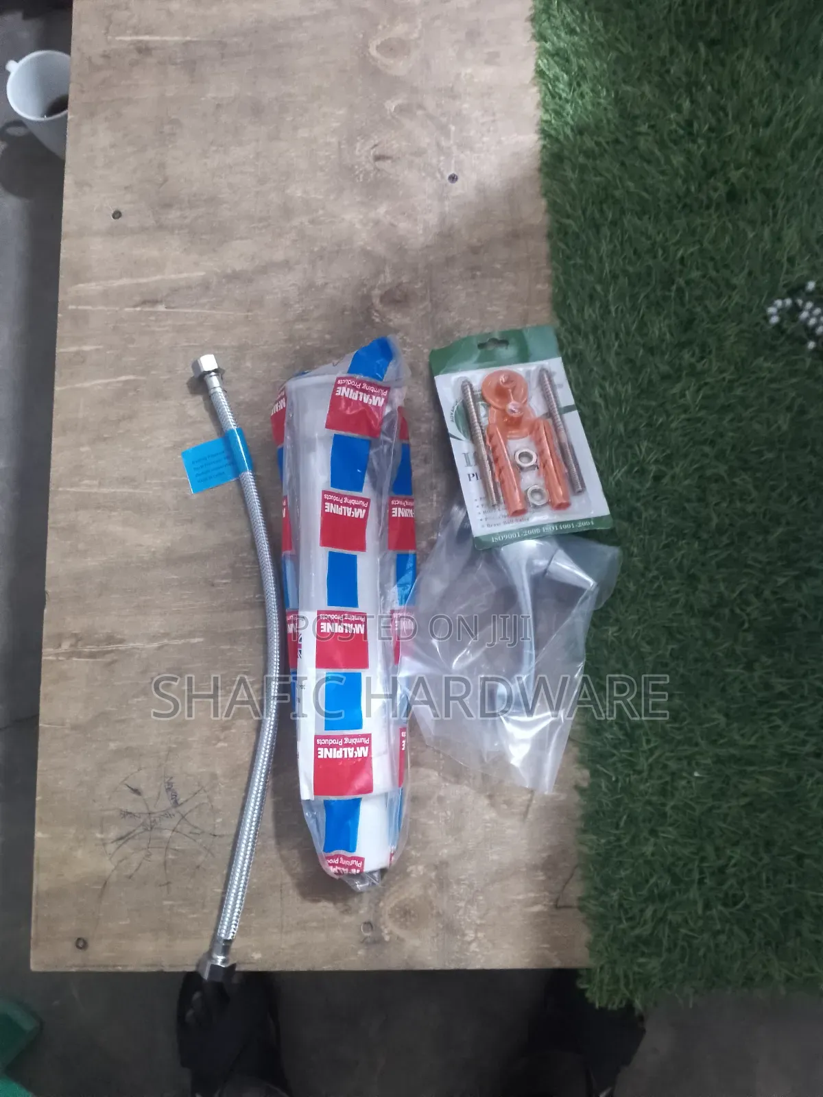 Handa Basin Completely Sets With Accessories Golf Square Medium Size
